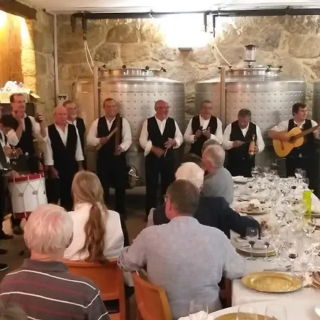 Quinta Do Medronheiro Rural Kır Evi